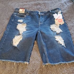 Bermuda denim shorts